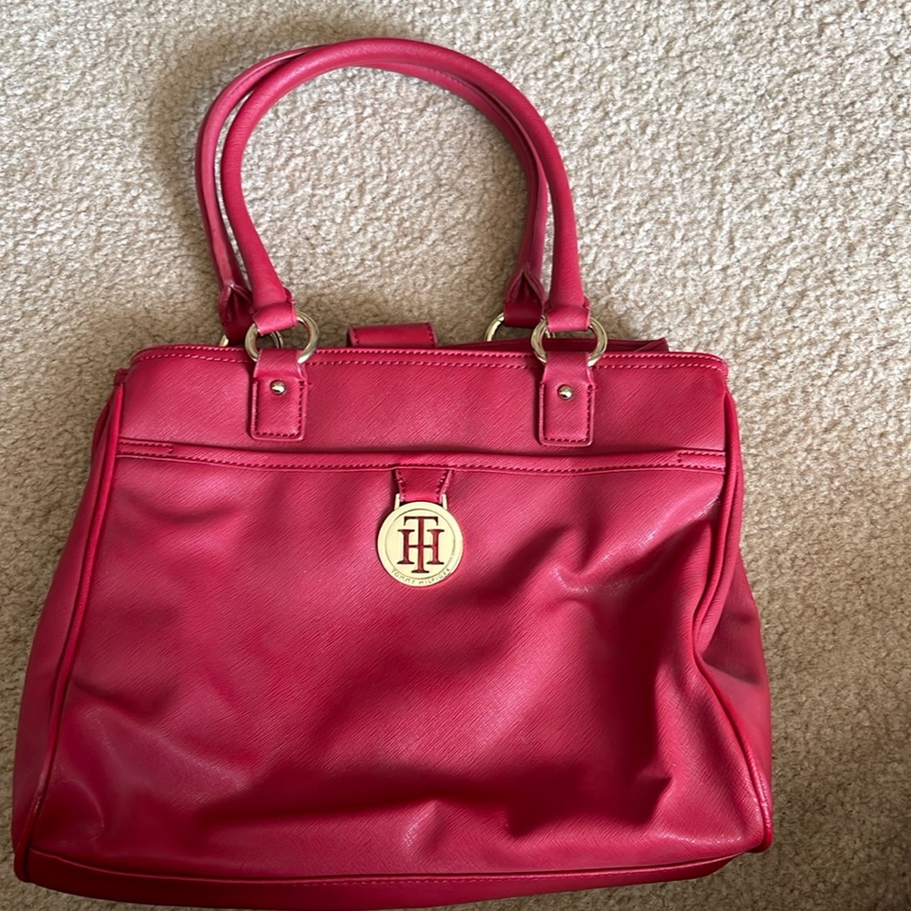 Red Tommy Hilfiger Shoulder Purse